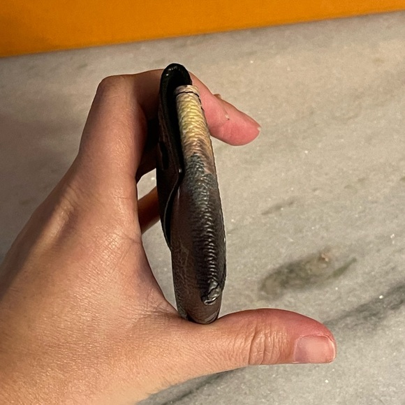 🛍 RARE Louis Vuitton 🛍 Alpha Galaxy Space Pochette Kirigami Small - Picture 3 of 6